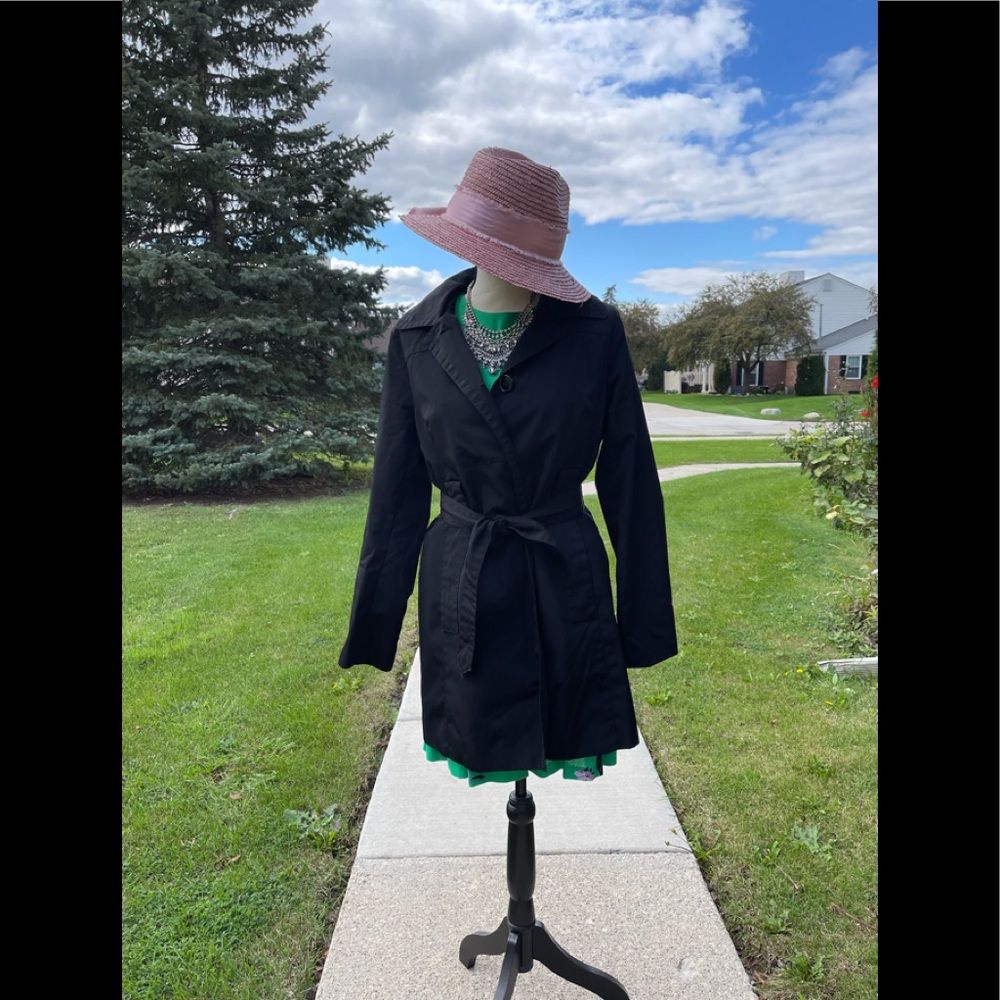 Fall and Spring Jacket - Picture 2 of 3